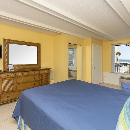 Fantasy Island - Daytona Beach Shores Aparthotel Bagian luar foto