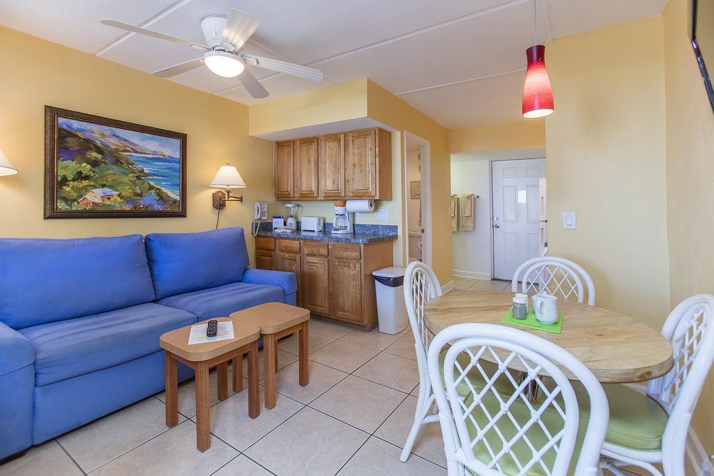 Fantasy Island - Daytona Beach Shores Aparthotel Bagian luar foto