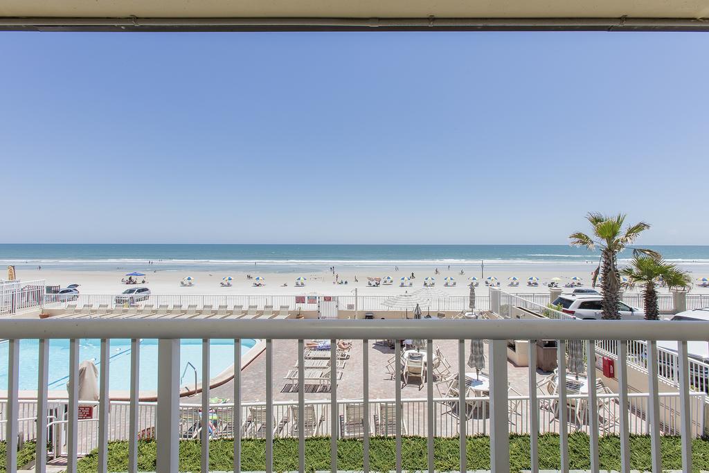 Fantasy Island - Daytona Beach Shores Aparthotel Bagian luar foto